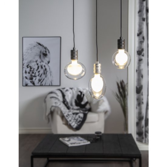3,5W LED-lampa E27 Space Ø15cm - miljöbild 1
