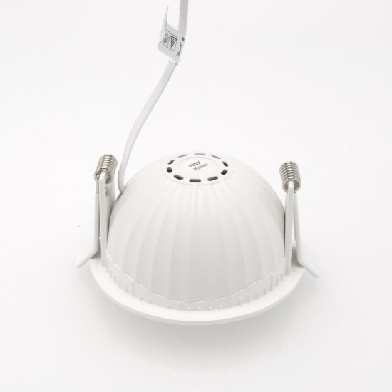 Baksidan av dimbara LED spotlights 9W dim-to-warm IP44 - Gamax