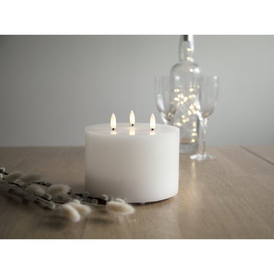 Blockljus Flamme med tre naturtrogna LED lågor 15cm, med timer