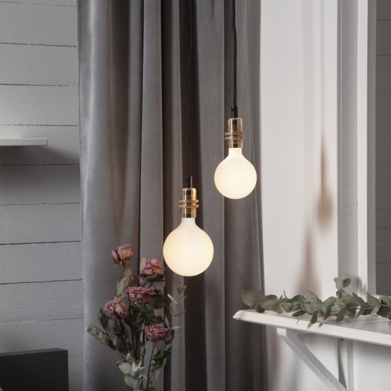 Textilkabel E14 3,5m Fade mässing 294-25 miljö