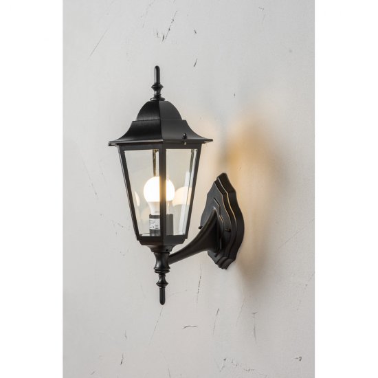 Airam Kartano PR-A-U fasadlampa svart -miljöbild