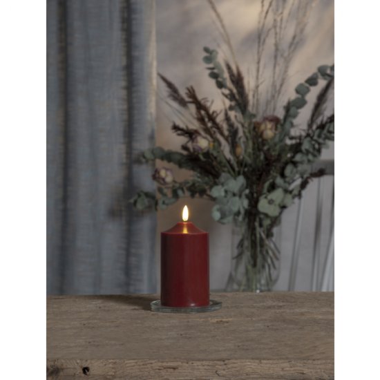 Blockljus rött Flamme 15cm, realistiskt LED-ljus - miljöbild 1
