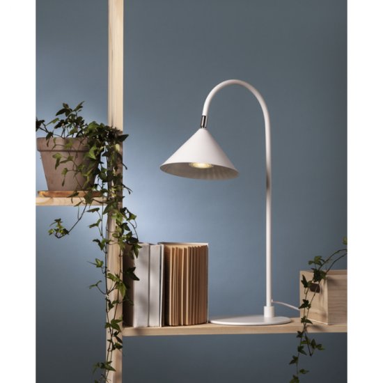 Spotlight 4,4W GU10 LED spotligh 36° RA80 3-stegs miljöbild 2