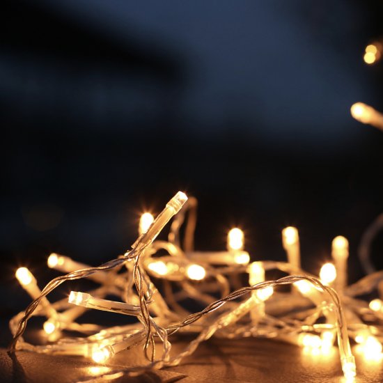 Ice 10m LED istappsslinga 30-70cm 7W - Närbild