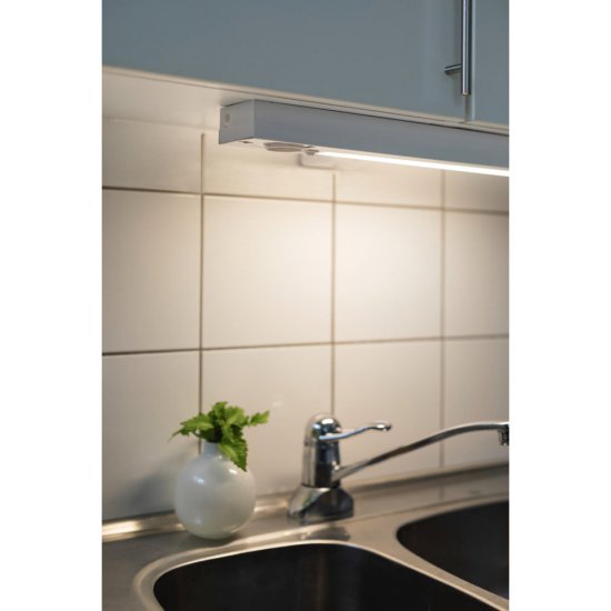 Underskåpsarmatur Kitchen Line miljöbild 3