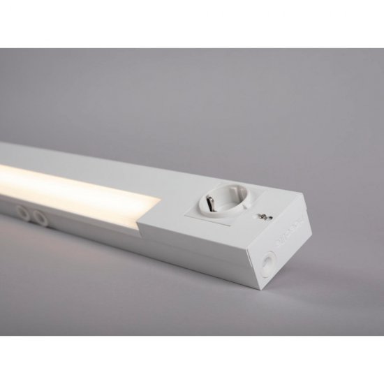 Underskåpsarmatur Kitchen Line med
uttag