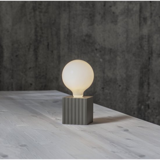 Lampfot BOX i trä med E27 sockel - flera färger