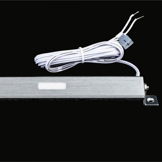 LED skena D-L12 12W - 69cm närbild