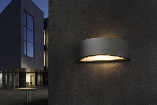 Väggarmatur Lesa upp/ned med E27 sockel IP54 - svart