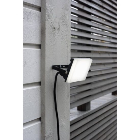 LED Strålkastare Airflood 10W Svart miljöbild