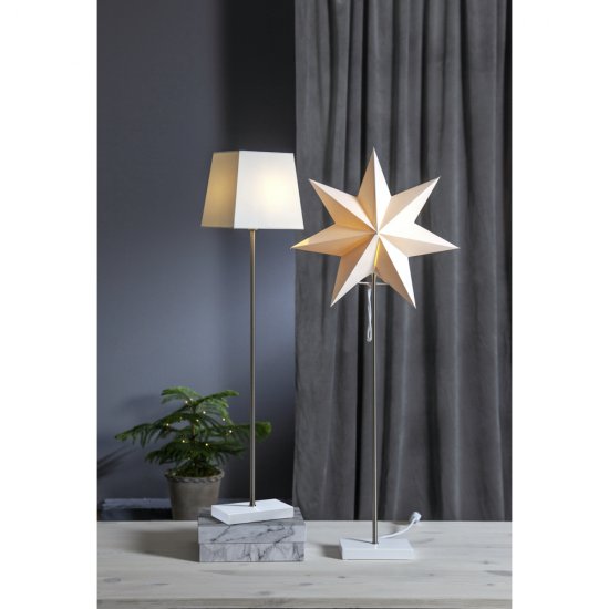 Moa skärm och stjärna på fot - miljöbild 1