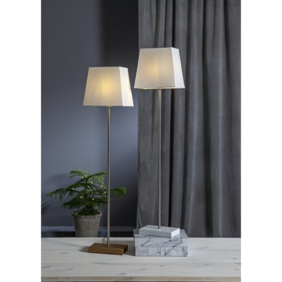 Moa skärm och stjärna på fot - miljöbild 3